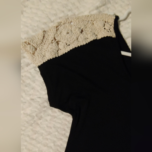 Shirt - Picture 3 of 3